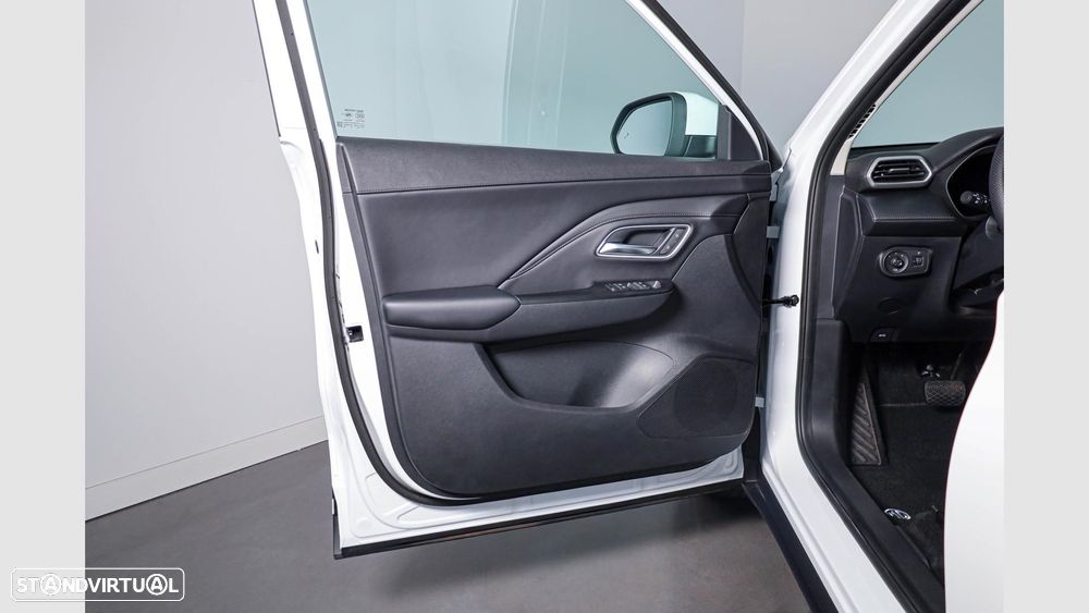 MG ZS 1.5 Hybrid+ Luxury - 9