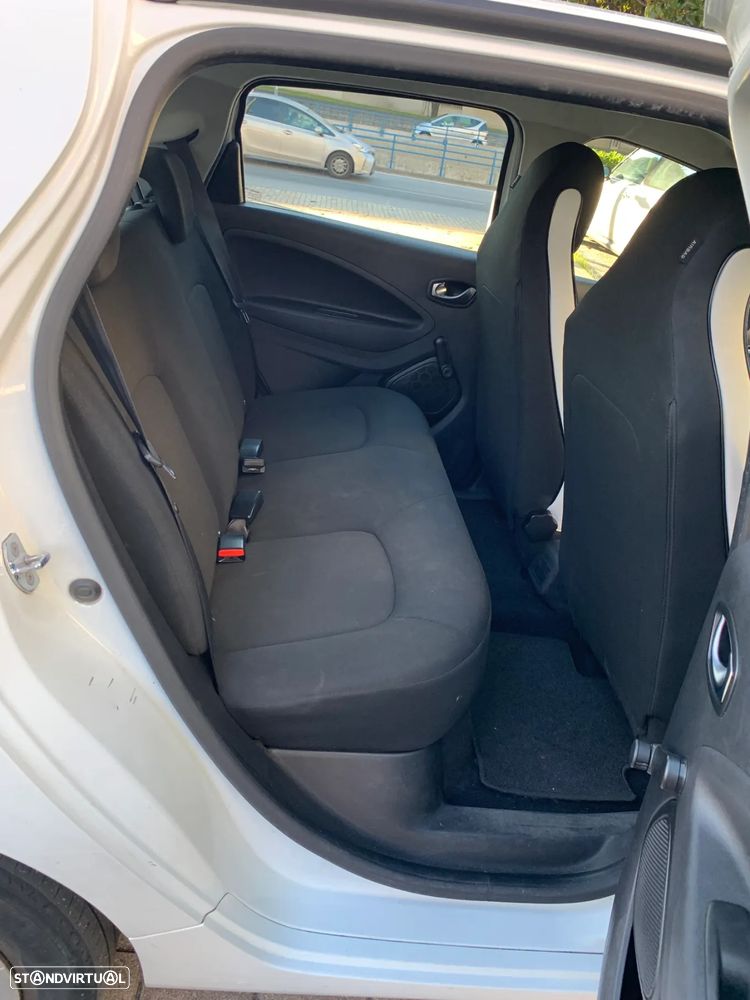 Renault Zoe - 14