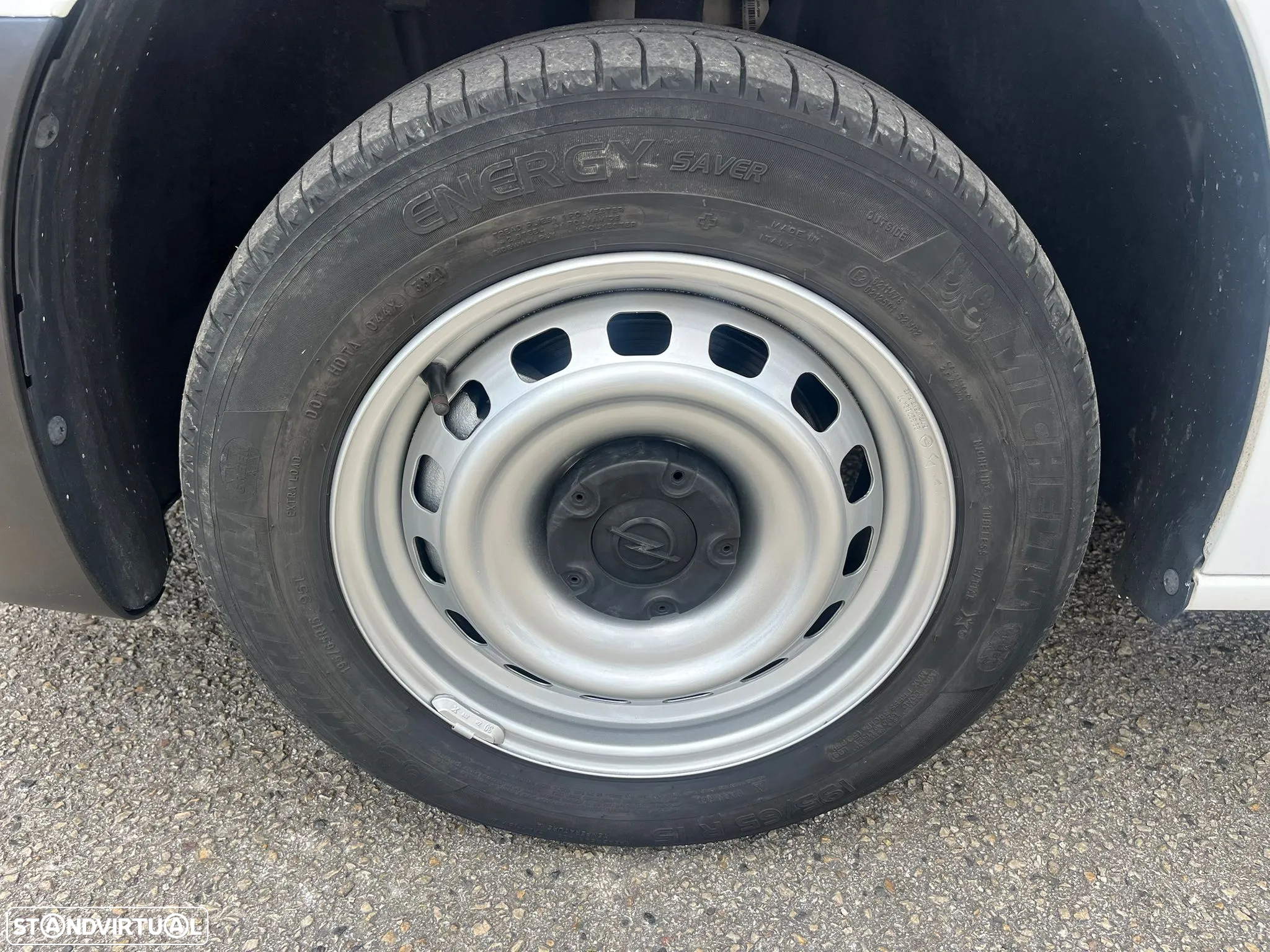 Opel COMBO 1.5 102cv 3 LUGARES - AC - IVA DEDUTÍVEL - 57