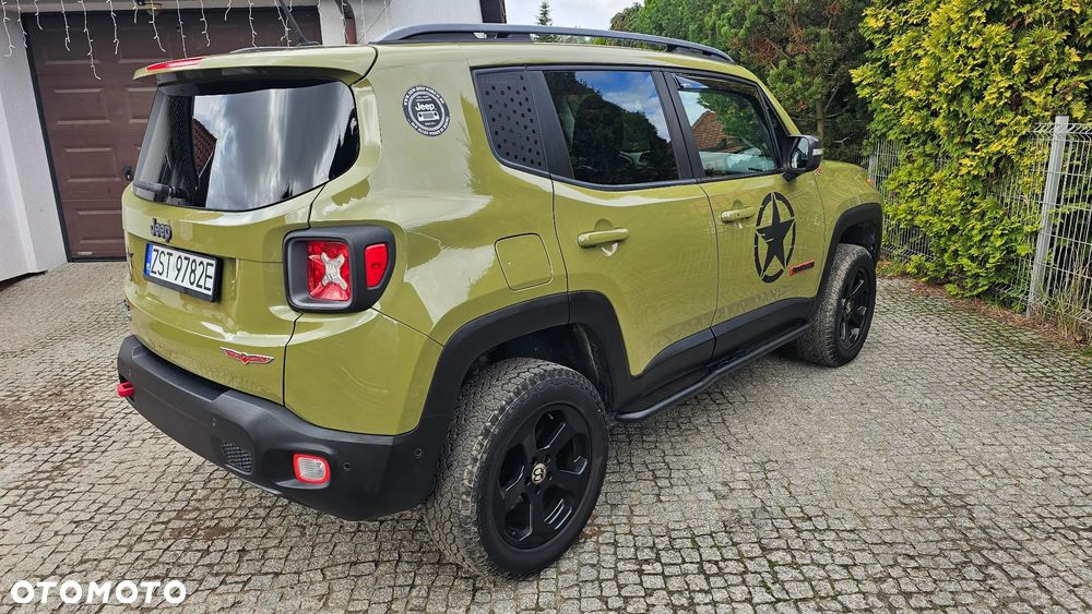 Jeep Renegade - 12