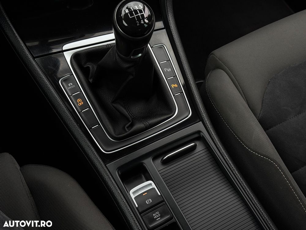 Volkswagen Golf 1.4 TSI Exclusive - 18