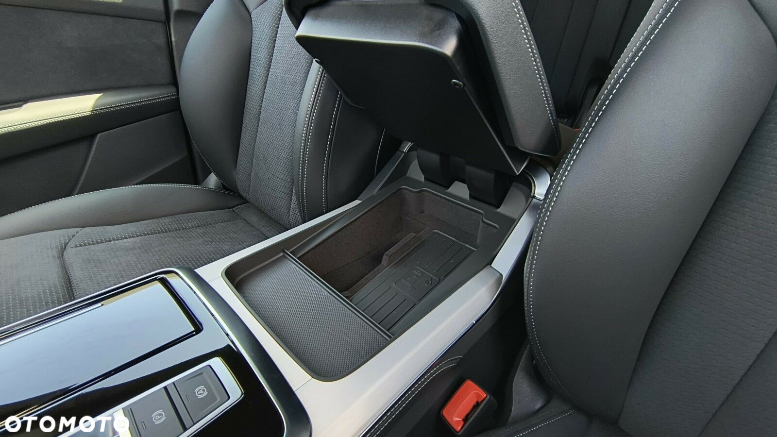 Audi Q8 - 32