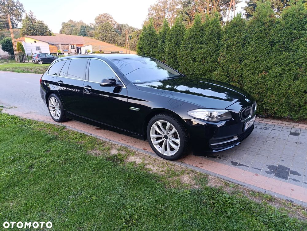 BMW Seria 5 520d M Sport Edition - 14