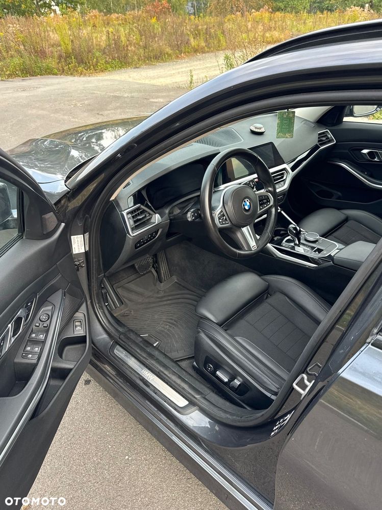 BMW Seria 3 - 23