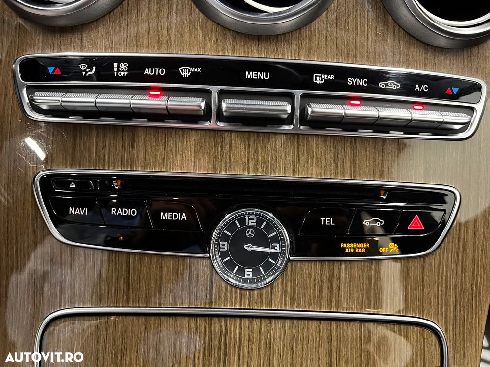 Mercedes-Benz C - 19