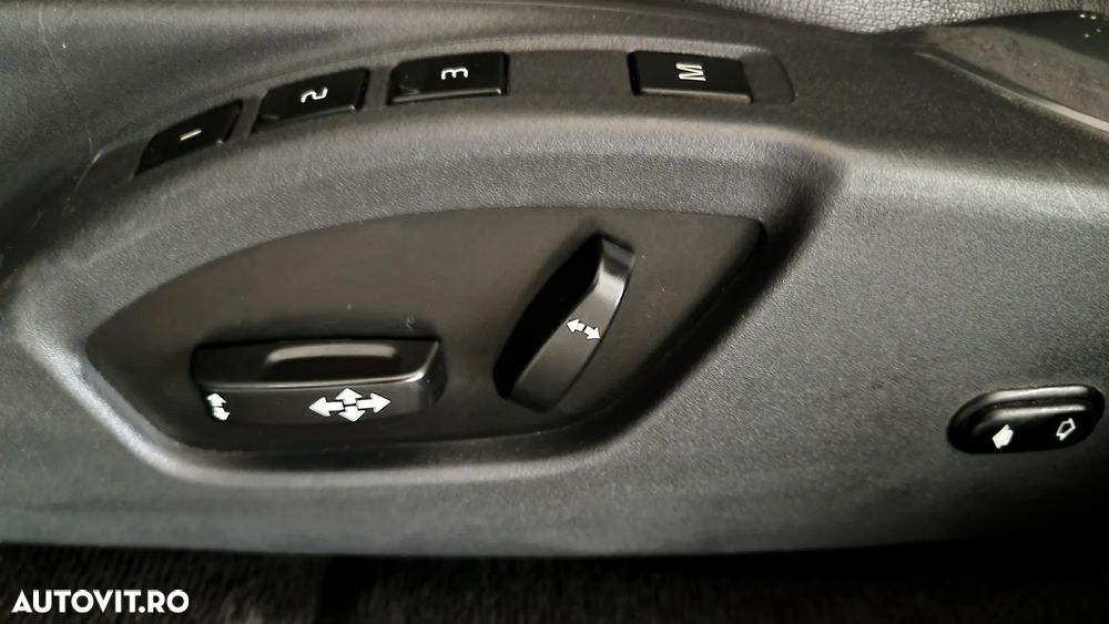 Volvo XC 60 D4 Geartronic Summum - 17