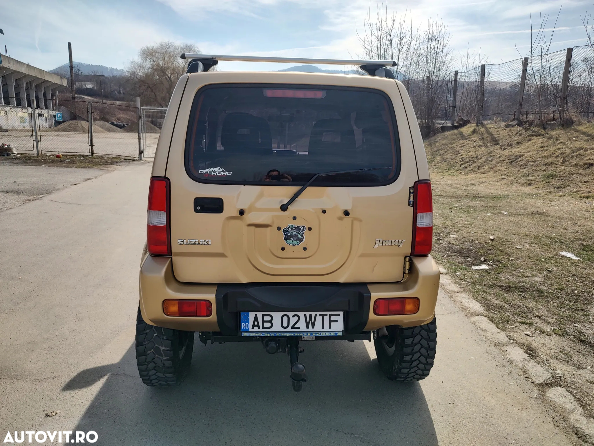 Suzuki Jimny - 15