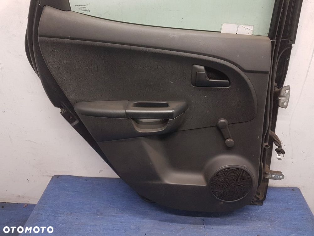 KIA VENGA DRZWI TYŁ LEWE 9F - 13