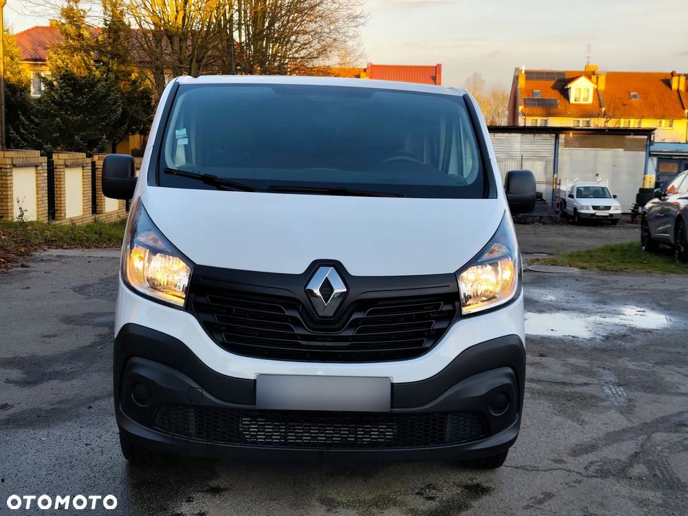 Renault Trafic - 11