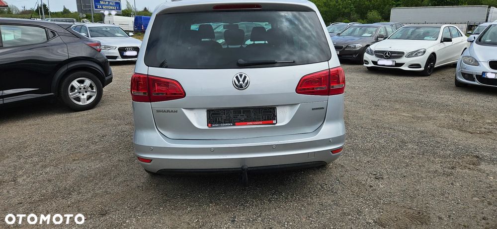 Volkswagen Sharan 2.0 TDI Highline - 4