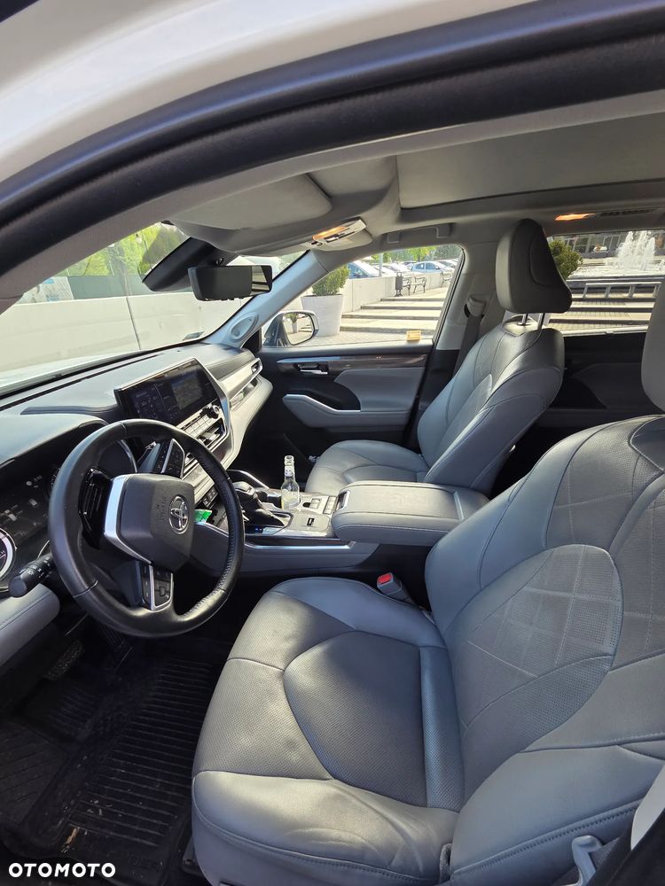 Toyota Highlander 2.5 Hybrid Executive - 5