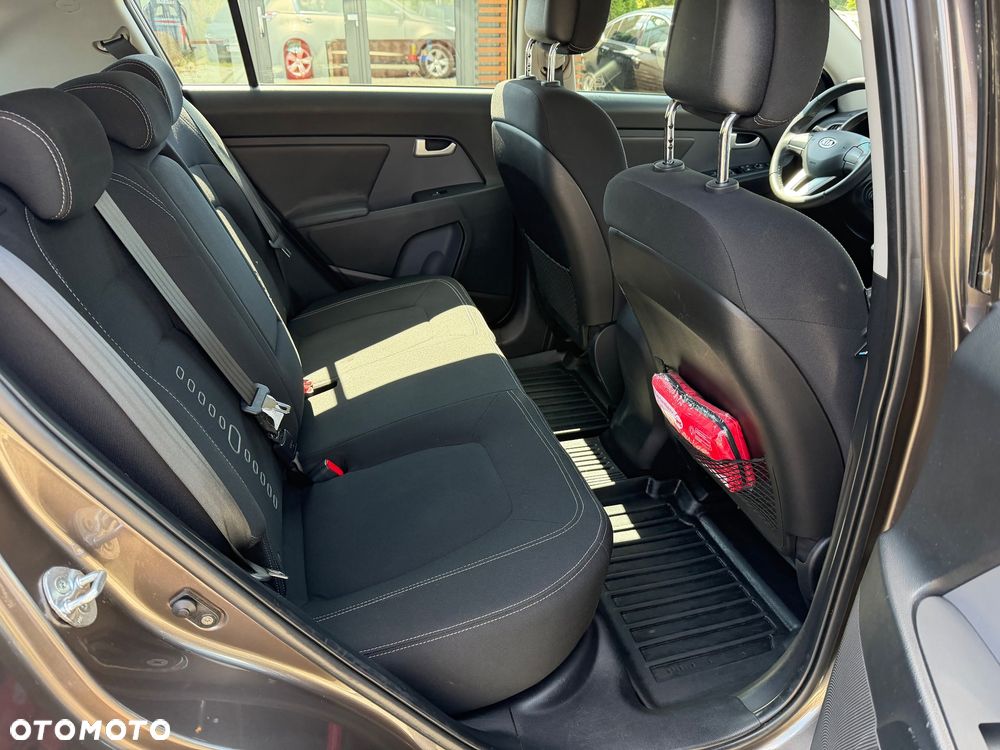 Kia Sportage 2.0 CVVT 2WD Vision - 32
