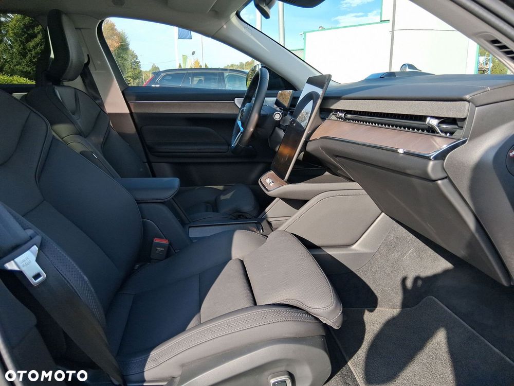 Volvo ES90 - 10