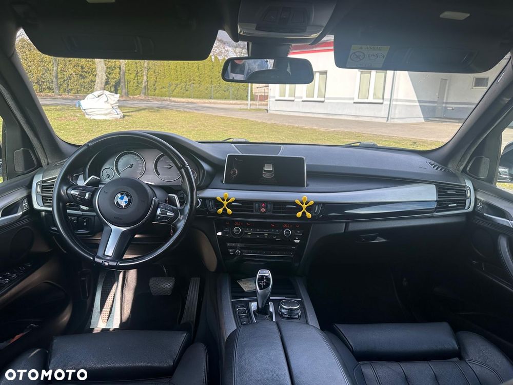 BMW X5 xDrive40d - 9