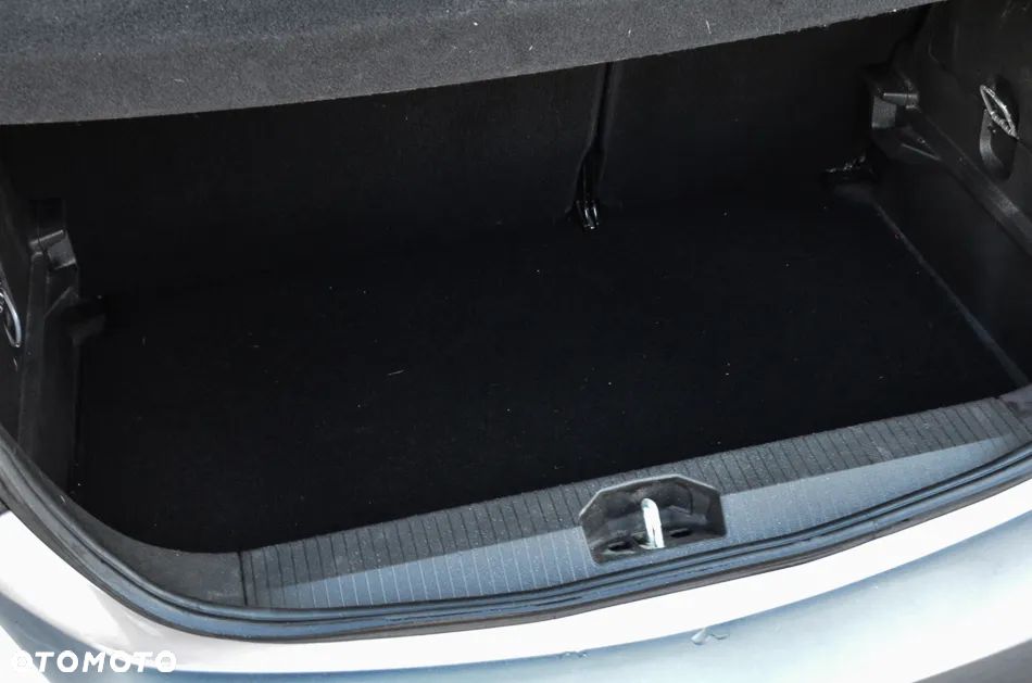 Opel Corsa 1.4 Active - 21