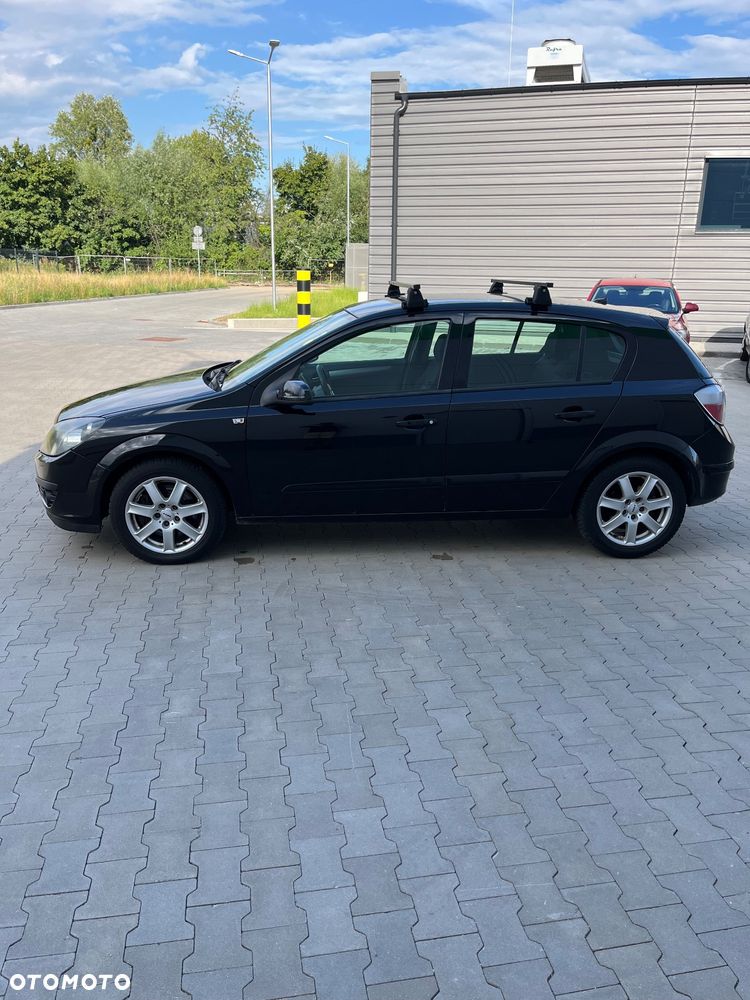 Opel Astra III 1.9 CDTI Cosmo - 6