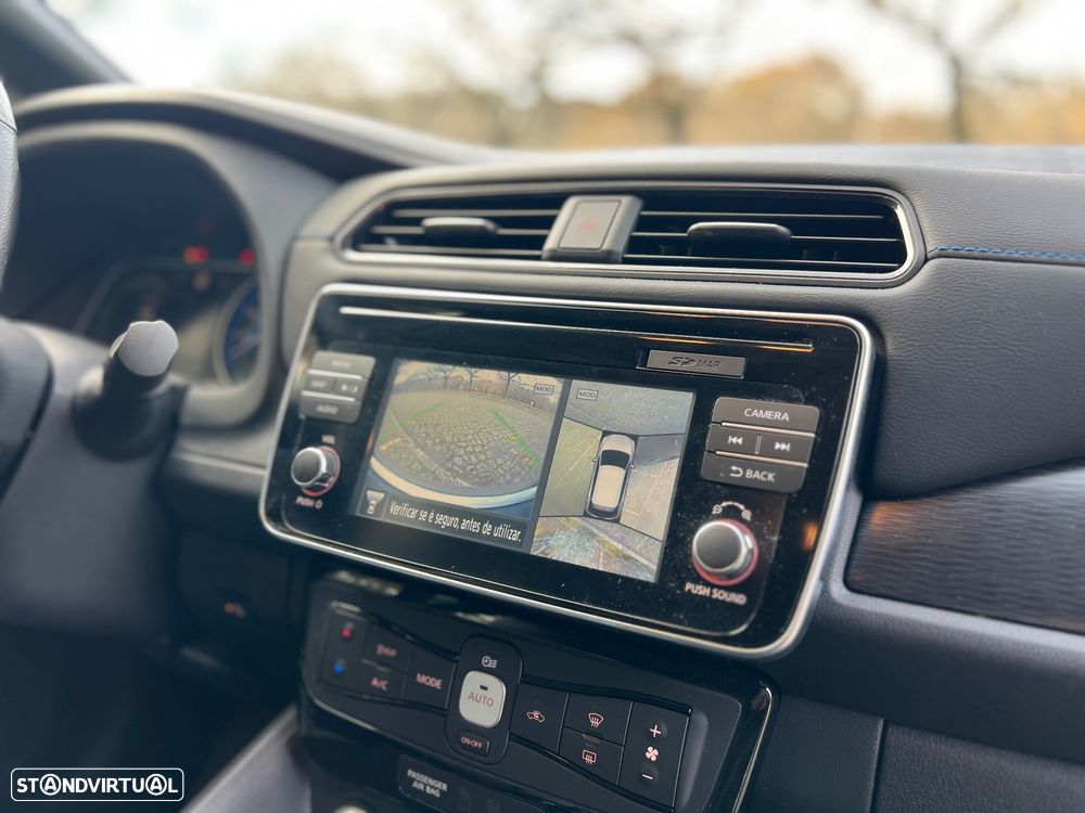 Nissan Leaf 40 kWh TEKNA - 12