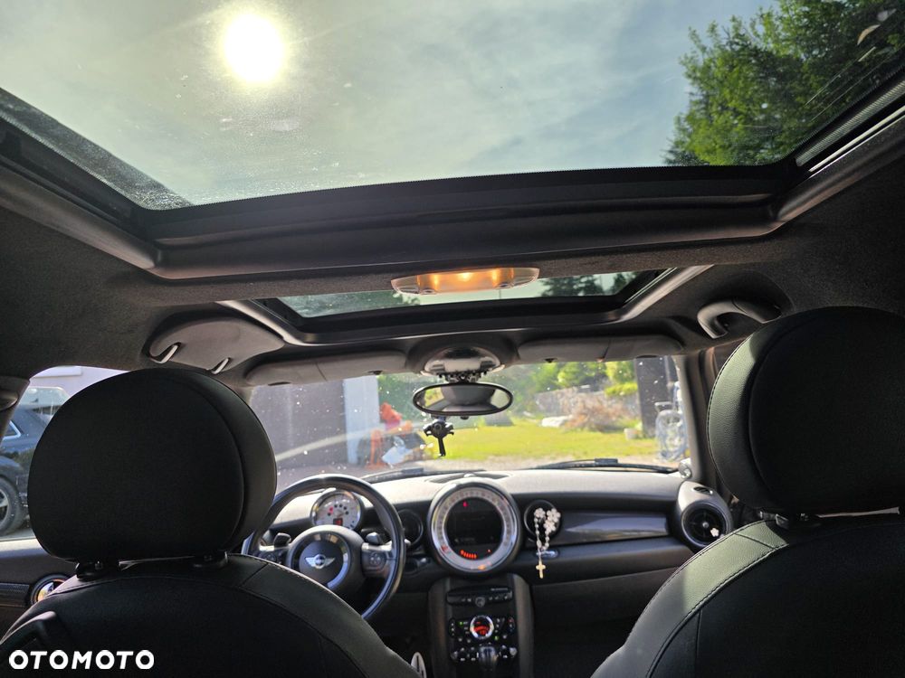 MINI Clubman Cooper SD - 8
