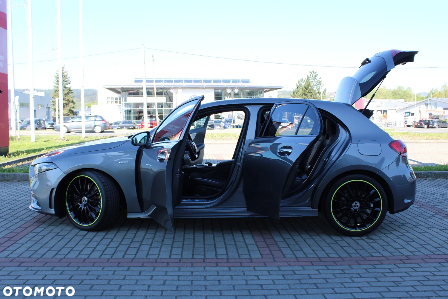 Mercedes-Benz Klasa A 250 7G-DCT AMG Line - 16
