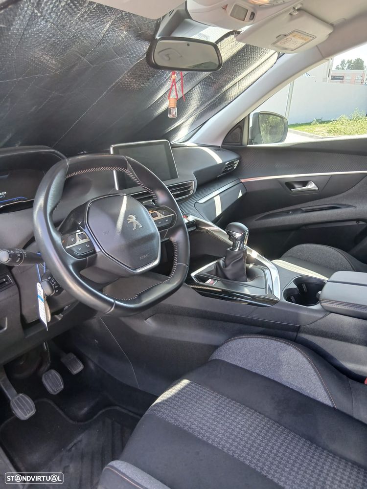 Peugeot 3008 PureTech 130 Stop & Start GPF Active Pack - 6