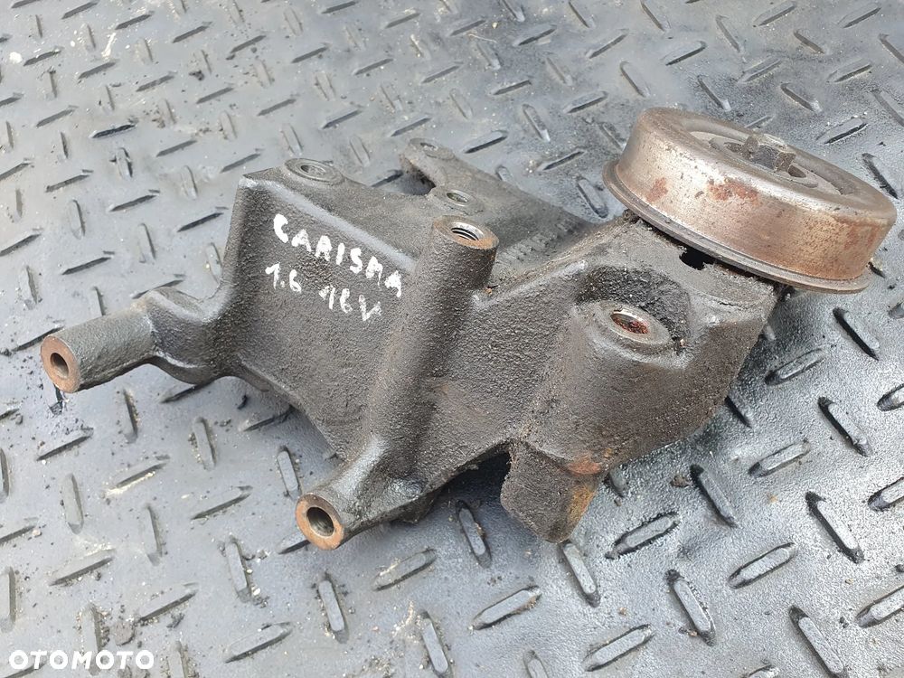 MITSUBISHI CARISMA 1.6 16V ŁAPA MOCOWANIE POMPY WSPOMAGANIA - 2