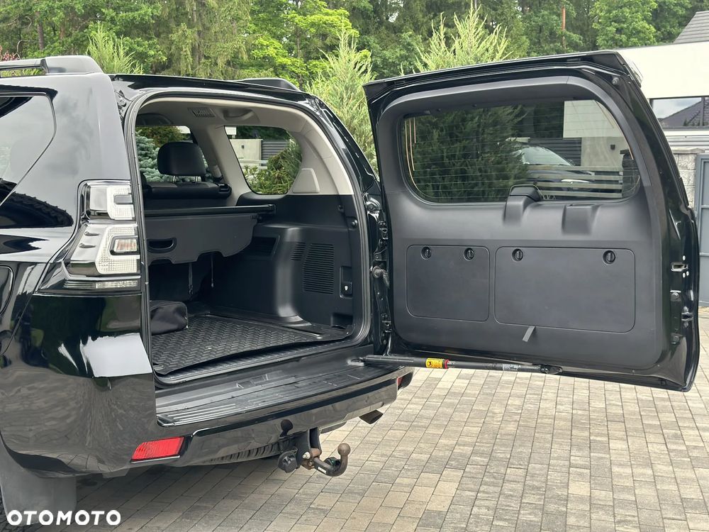 Toyota Land Cruiser LC 2.8 D-4D Executive - 18