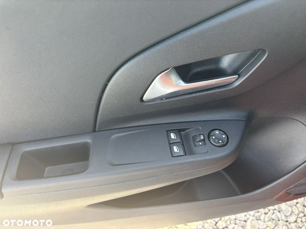 Opel Corsa - 18
