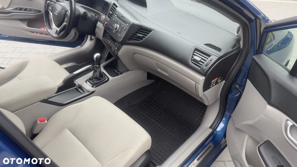 Honda Civic 1.8 Executive - 7