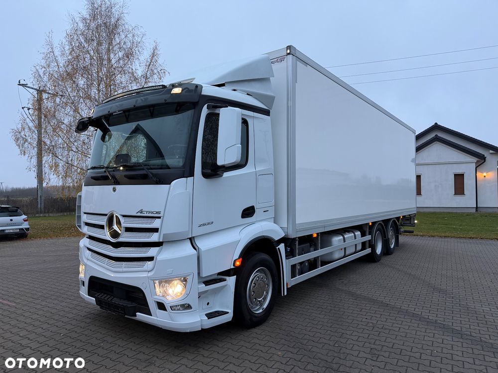 Mercedes-Benz Actros 2535 - 1