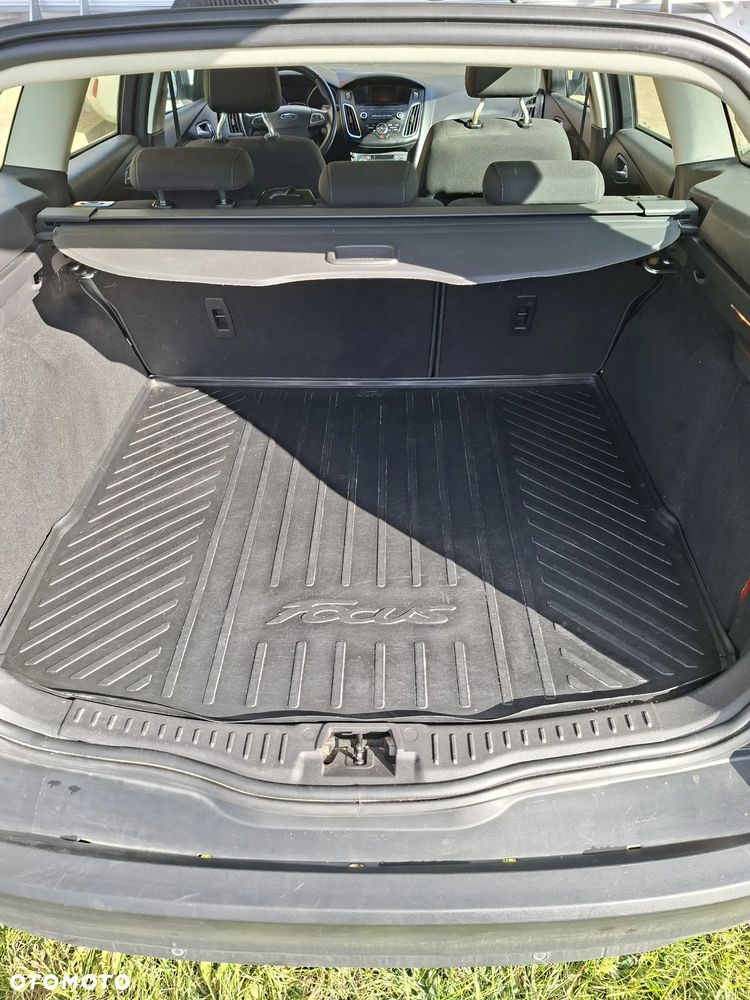 Ford Focus - 13