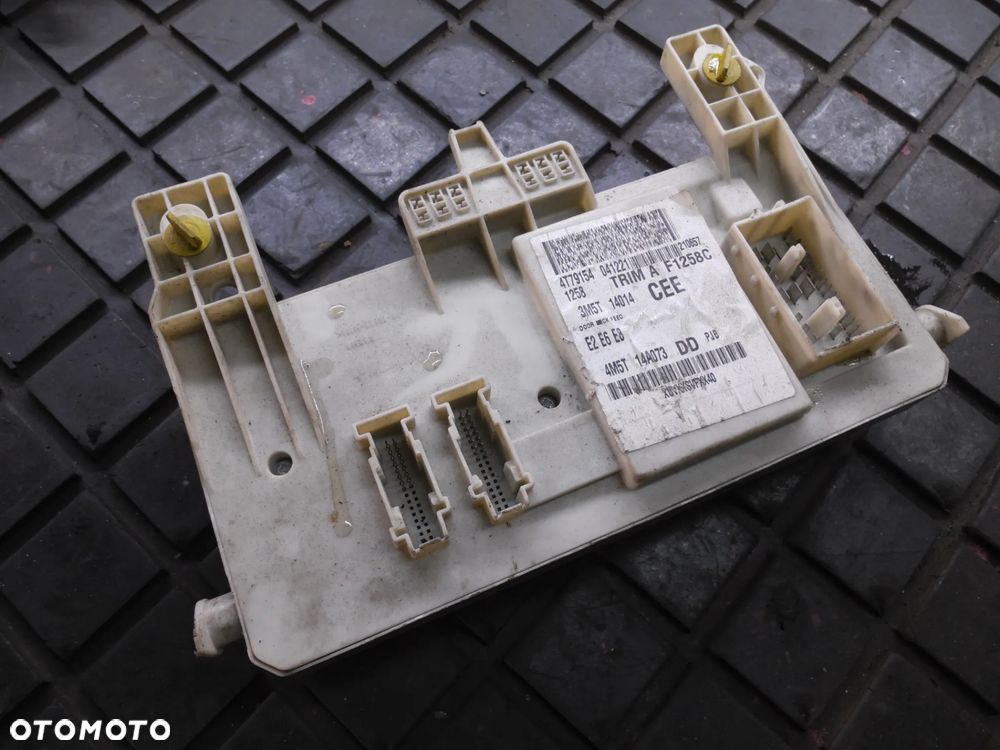 FORD FOCUS C-MAX 2.0 TDCi SKRZYNKA MODUŁ BSI 4M5T-14A073-DD - 1