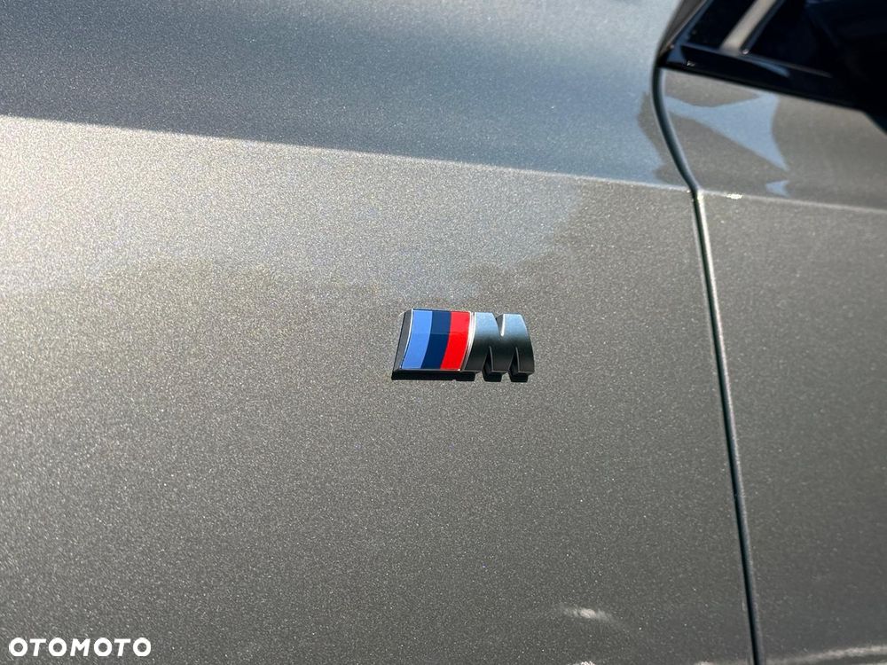 BMW Seria 3 M340i xDrive - 12