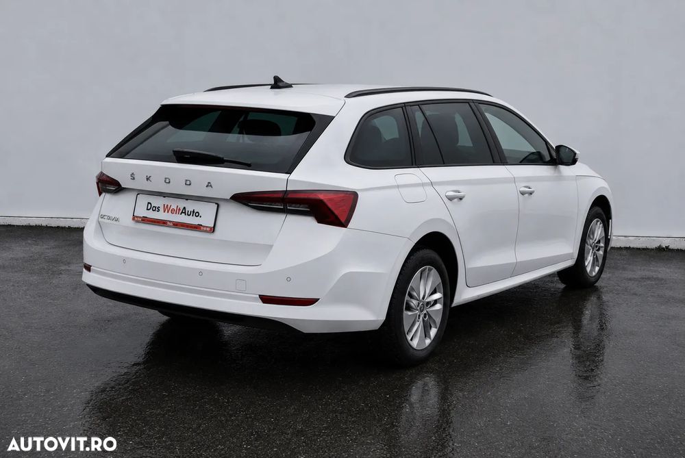 Skoda Octavia 2.0 TDI DSG Ambition - 4