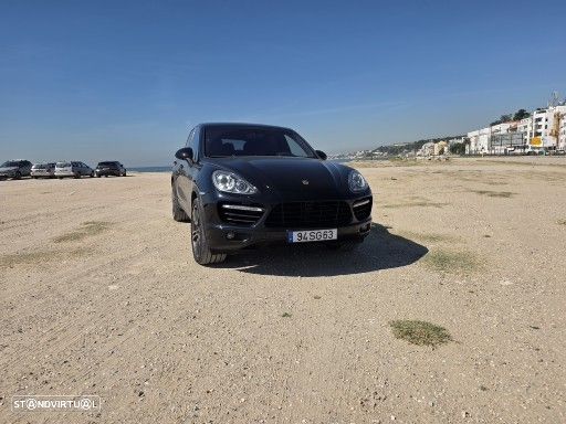 Porsche Cayenne Turbo Tiptronic S - 6