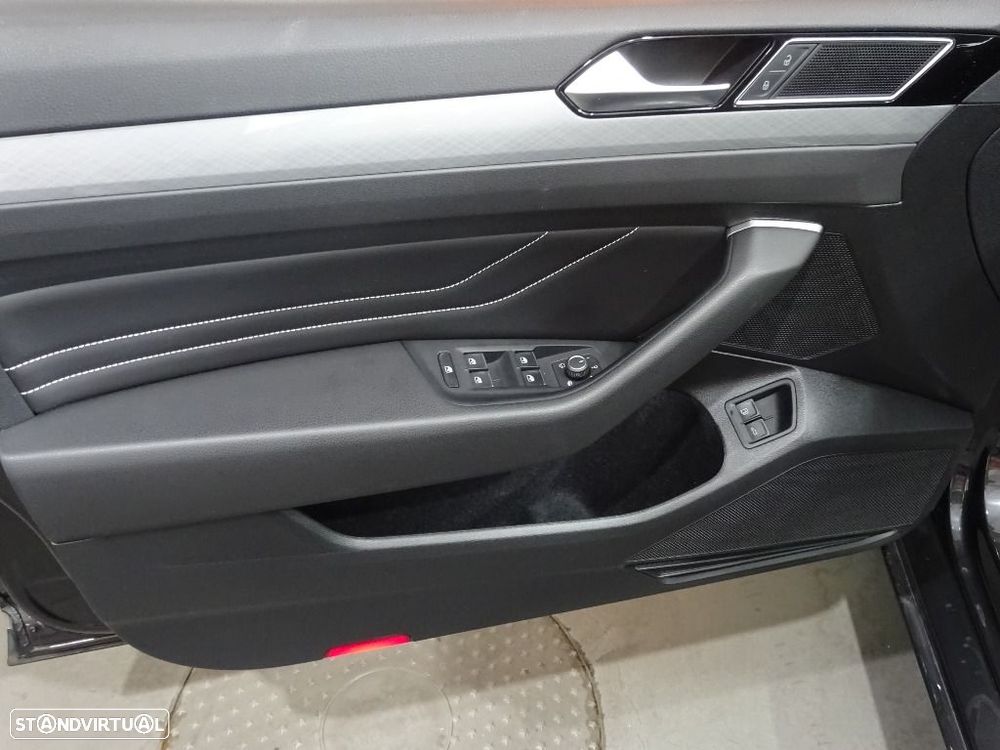 VW Passat 1.4 TSI GTE Plug-in - 9
