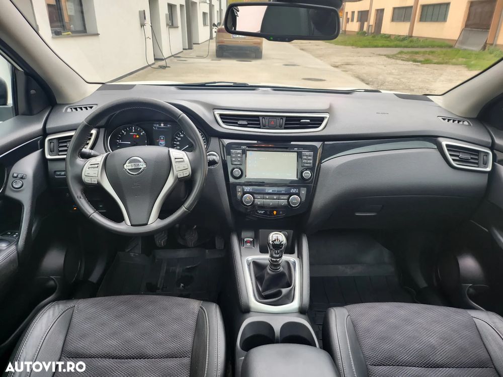 Nissan Qashqai 1.6 DCI Start/Stop Tekna - 4