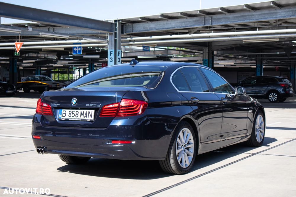 BMW Seria 5 520d xDrive AT - 2