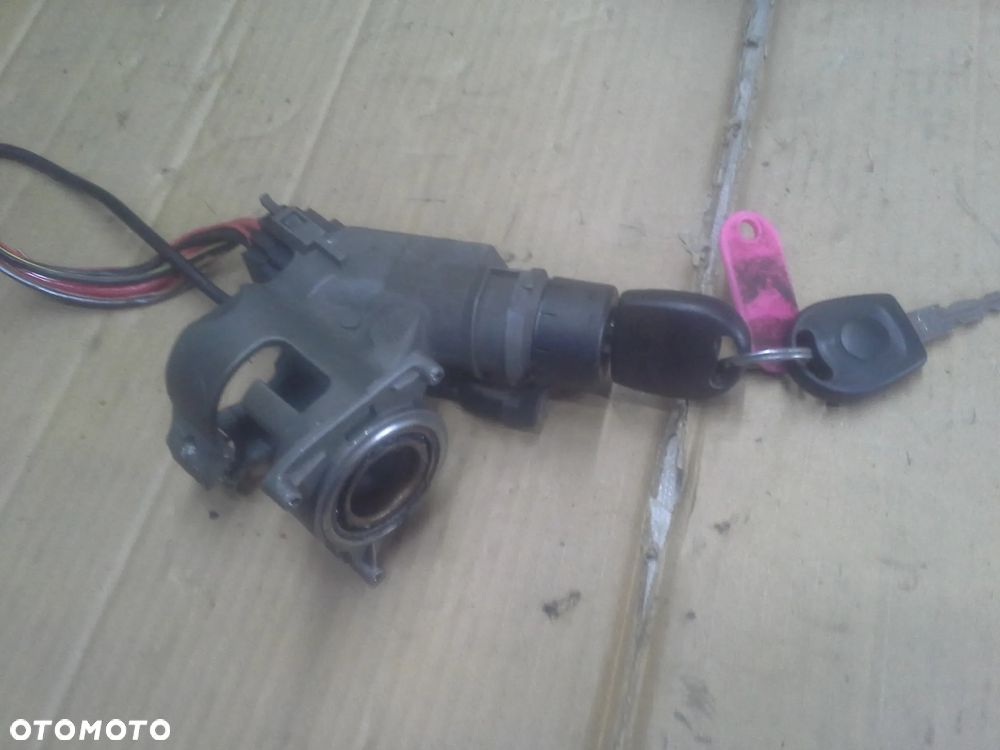 Volkswagen Caddy II 1.9 SDi zestaw startowy komputer 0281010007  038906013AN - 5