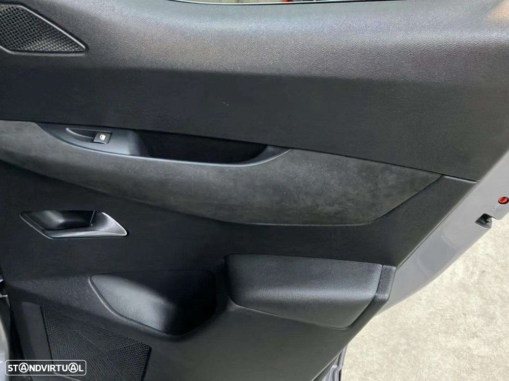 DS DS3 Crossback E-Tense Performance Line - 24