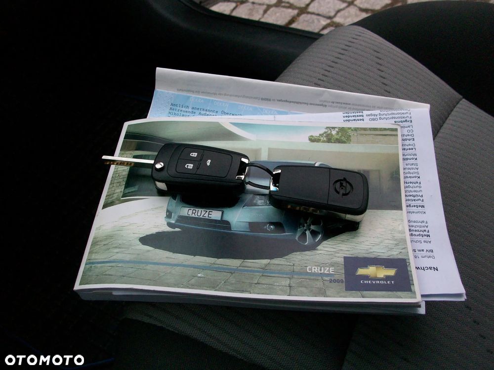 Chevrolet Cruze 1.6 LT+ - 25