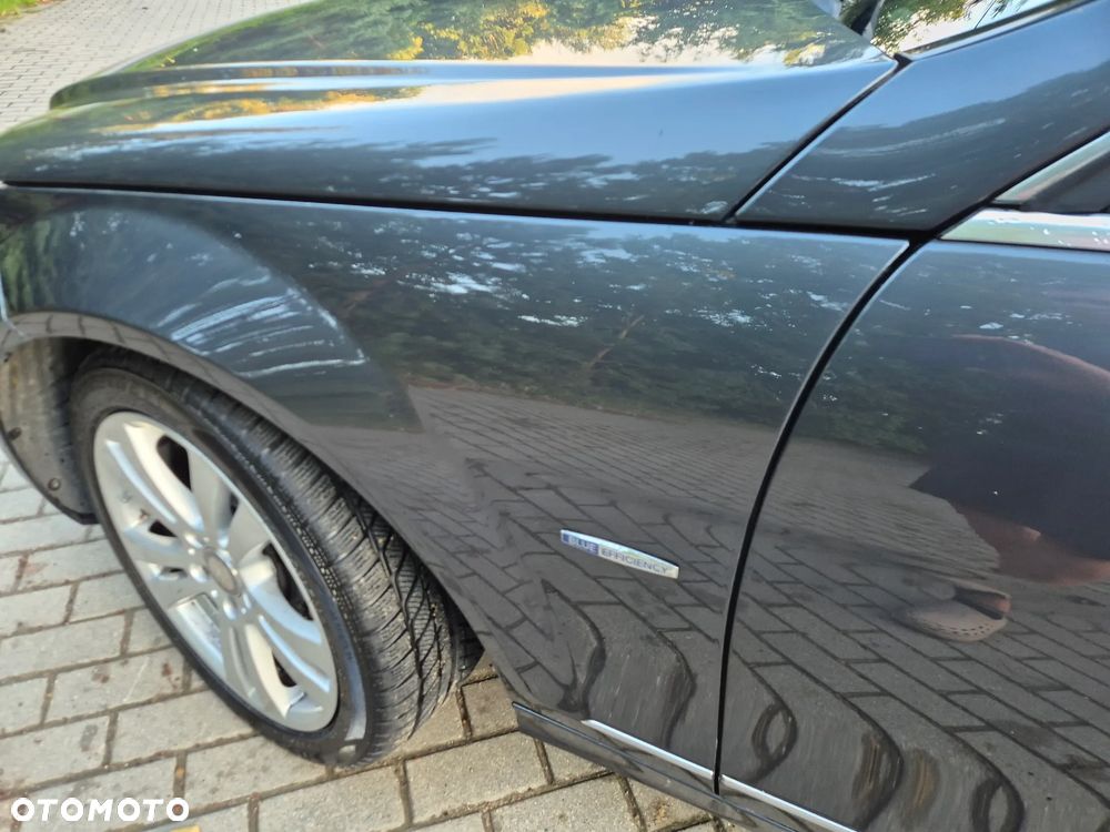 Mercedes-Benz Klasa C 220 CDI DPF Automatik BlueEFFICIENCY Avantgarde - 14