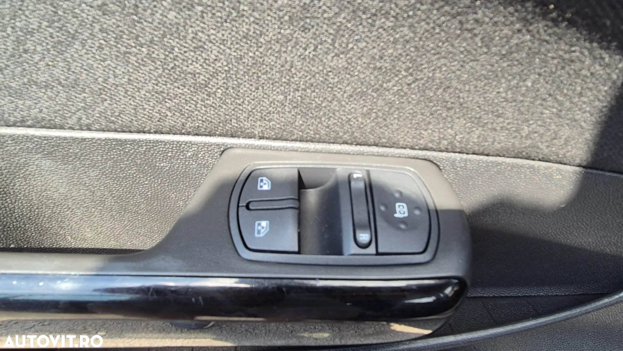Opel Corsa 1.2 16V Edition - 13