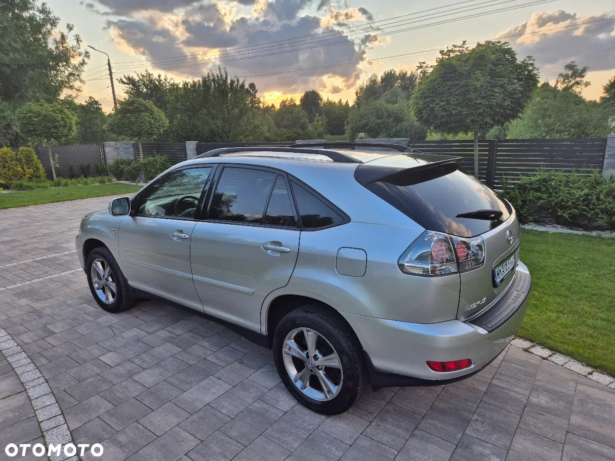 Lexus RX - 5