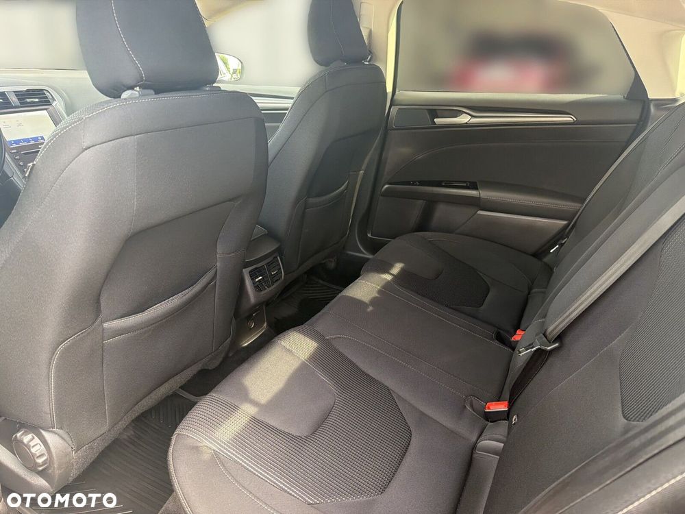 Ford Mondeo - 19