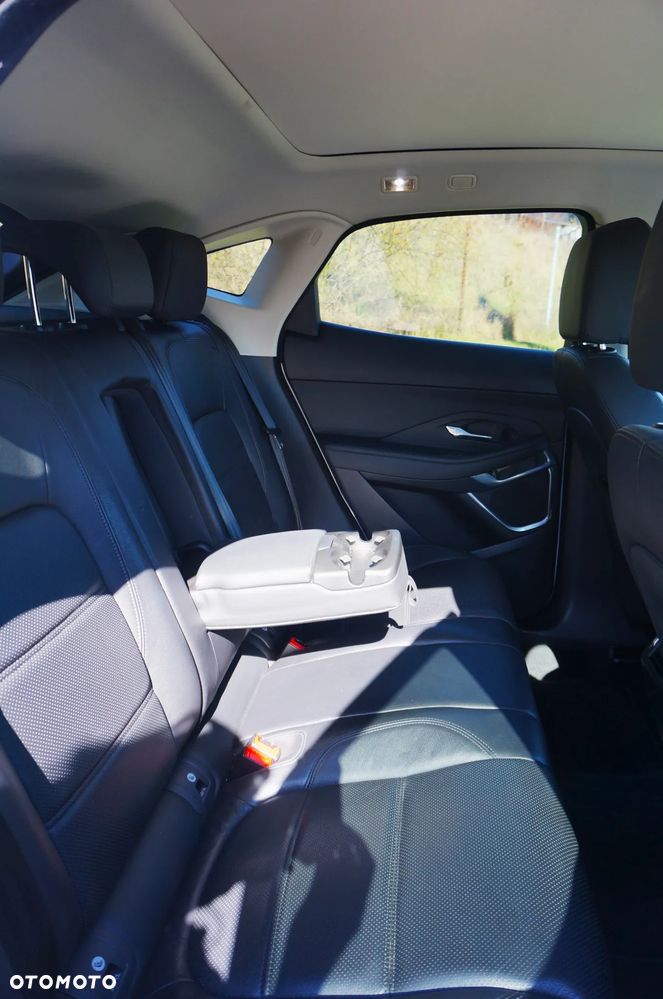 Jaguar E-Pace P250 AWD R-Dynamic S - 10