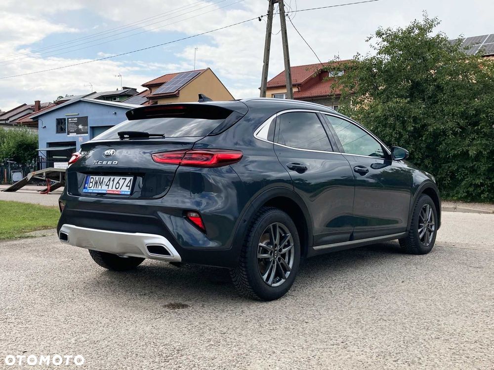 Kia XCeed - 4