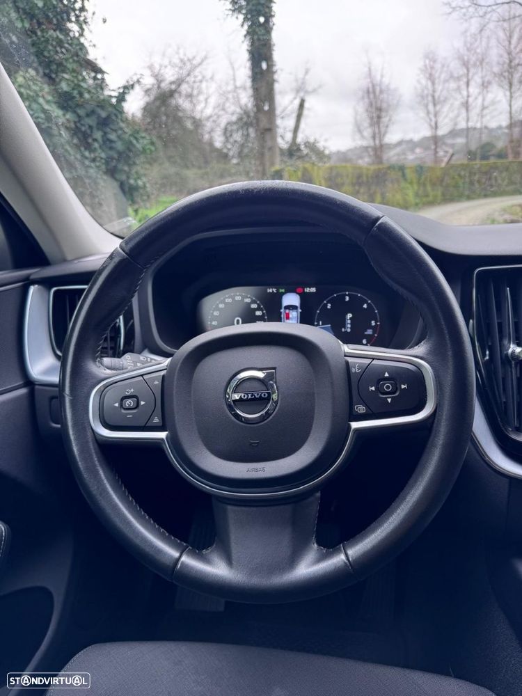 Volvo XC 60 2.0 D4 Momentum Plus Geartronic - 14