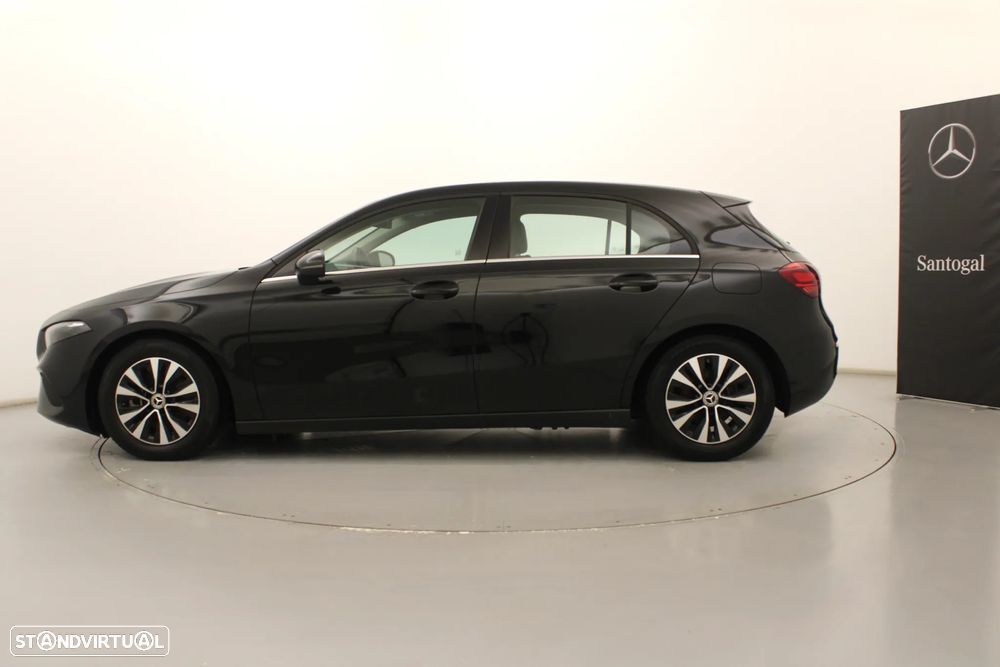 Mercedes-Benz A 200 Standard - 12