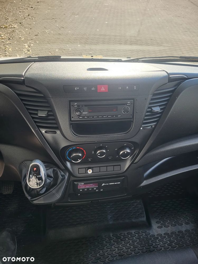Iveco Daily - 16