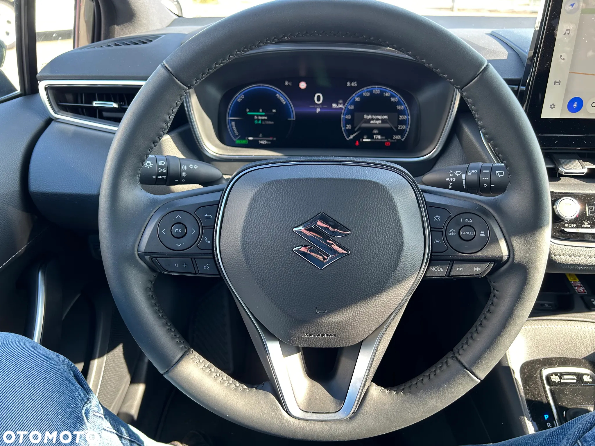 Suzuki Swace 1.8 Hybrid Elegance CVT - 11